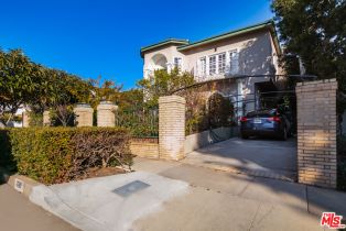 Single Family Residence, 740 Hartzell st, Pacific Palisades, CA 90272 - 2