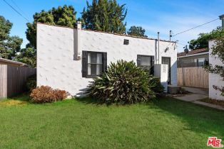 Single Family Residence, 2134 Stewart st, Santa Monica, CA 90404 - 5