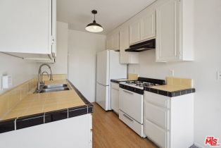 Apartment, 1143 22nd st, Santa Monica, CA 90403 - 10