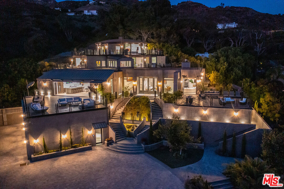 Single Family Residence, 31555 Pacific Coast hwy, Malibu, CA 90265 - 1
