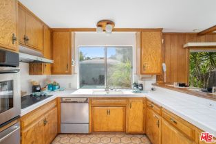 Single Family Residence, 12030 Pacoima ct, Studio City, CA 91604 - 11