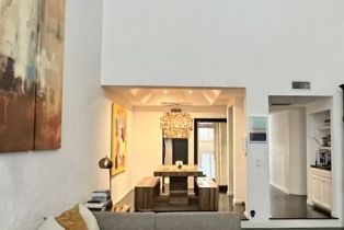 Condominium, 8455 Fountain ave, West Hollywood , CA 90069 - 4