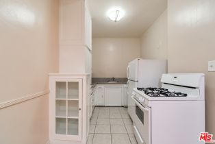 Apartment, 476 Landfair ave, Westwood, CA 90024 - 3