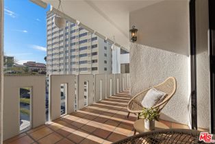 Condominium, 1118 3rd st, Santa Monica, CA 90403 - 10