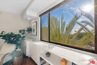 Condominium, 1118 3rd st, Santa Monica, CA 90403 - 8