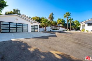 Single Family Residence, 19536 Wells dr, Tarzana, CA 91356 - 5