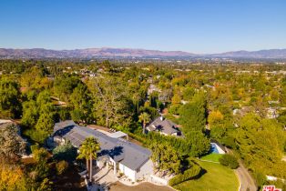 Single Family Residence, 19536 Wells dr, Tarzana, CA 91356 - 3