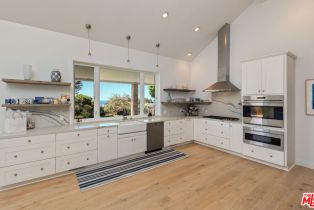 Single Family Residence, 30060 Harvester rd, Malibu, CA 90265 - 9