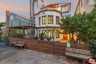 Single Family Residence, 468   31st St, Manhattan Beach, CA  Manhattan Beach, CA 90266