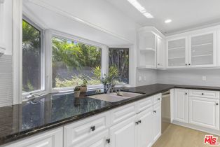 Single Family Residence, 18048 Blue Sail dr, Pacific Palisades, CA 90272 - 12