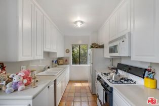 Condominium, 16169 Sunset blvd, Pacific Palisades, CA 90272 - 4