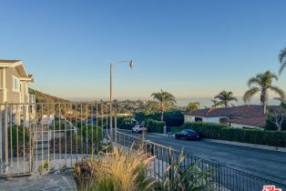 Single Family Residence, 18053 Blue Sail dr, Pacific Palisades, CA 90272 - 5