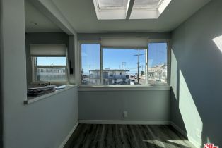 Apartment, 148 Channel rd, Santa Monica, CA 90402 - 3