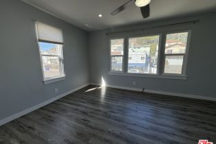 Apartment, 148 Channel rd, Santa Monica, CA 90402 - 4