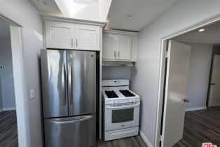 Apartment, 148 Channel rd, Santa Monica, CA 90402 - 9