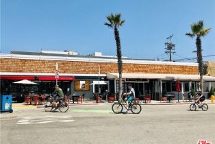 , 3000 Grand Canal, Venice, CA 90291 - 29