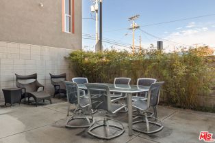 Single Family Residence, 1015 Abbot Kinney blvd, Venice, CA 90291 - 25