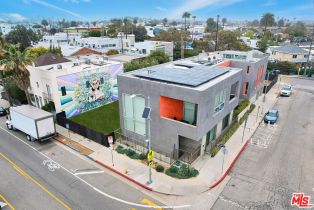 Single Family Residence, 1015 Abbot Kinney blvd, Venice, CA 90291 - 5