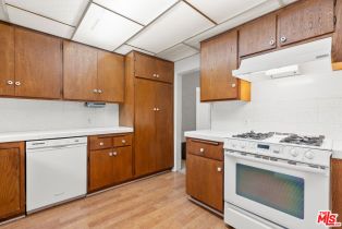 Single Family Residence, 1630 Oak st, Santa Monica, CA 90405 - 11