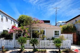 , 1794 Washington way, Venice, CA 90291 - 2