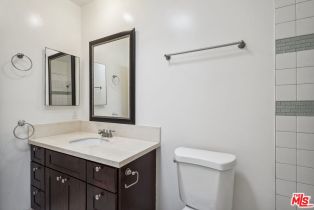 Apartment, 1133 22nd st, Santa Monica, CA 90403 - 19