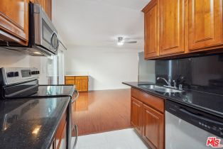 Apartment, 1133 22nd st, Santa Monica, CA 90403 - 6