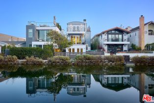 Single Family Residence, 218 Carroll Canal, Venice, CA 90291 - 10