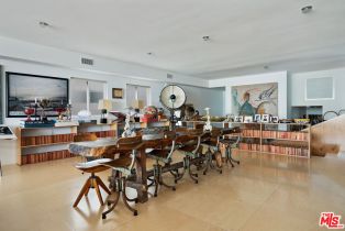 , 2909 Ocean Front walk, Venice, CA 90291 - 4