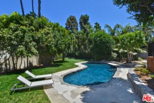 Single Family Residence, 19061 Wells dr, Tarzana, CA 91356 - 62