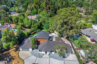 Single Family Residence, 19061 Wells dr, Tarzana, CA 91356 - 66