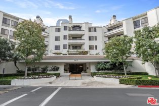 Condominium, 2131 Century Park ln, Westwood, CA 90067 - 2