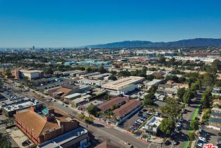 Residential Income, 2711 Pico blvd, Santa Monica, CA 90405 - 9