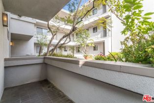 Condominium, 2219 Bentley ave, Westwood, CA 90064 - 18