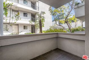 Condominium, 2219 Bentley ave, Westwood, CA 90064 - 21