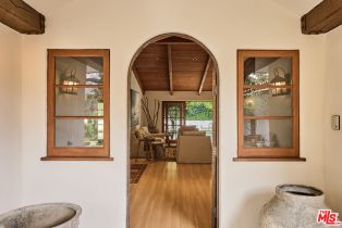 Single Family Residence, 3268 Serra rd, Malibu, CA 90265 - 4