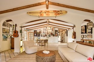 Single Family Residence, 3268 Serra rd, Malibu, CA 90265 - 16