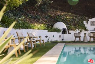 Single Family Residence, 3268 Serra rd, Malibu, CA 90265 - 3