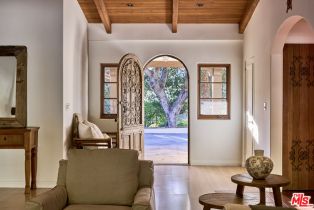 Single Family Residence, 3268 Serra rd, Malibu, CA 90265 - 5