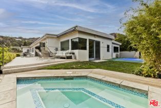 , 1332 El Hito cir, Pacific Palisades, CA 90272 - 7