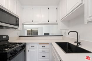 Townhouse, 2337 Oak st, Santa Monica, CA 90405 - 7