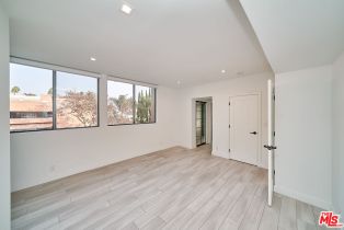 Apartment, 145 Maple dr, Beverly Hills, CA 90212 - 24