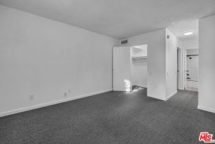 Condominium, 5460 White Oak ave, Encino, CA 91316 - 14