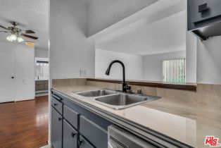 Condominium, 5460 White Oak ave, Encino, CA 91316 - 8