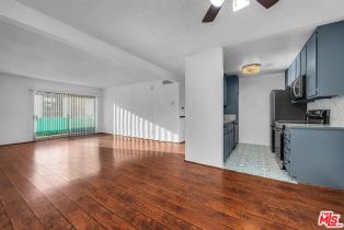 Condominium, 5460 White Oak ave, Encino, CA 91316 - 4