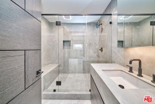 Apartment, 145 Maple dr, Beverly Hills, CA 90212 - 12