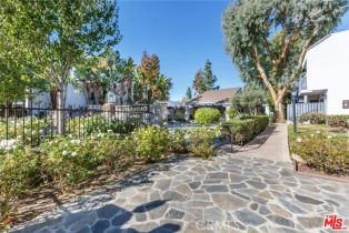 Condominium, 18645 Hatteras st, Tarzana, CA 91356 - 24