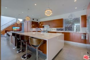 Single Family Residence, 2271 Betty ln, Beverly Hills, CA 90210 - 8