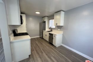 Apartment, 825 Ocean Park blvd, Santa Monica, CA 90405 - 3