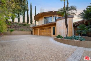 Single Family Residence, 17862 Via Vallarta, Encino, CA 91316 - 38