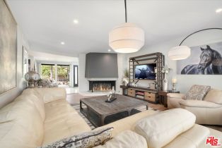 Single Family Residence, 10824 Alta View dr, Studio City, CA 91604 - 7